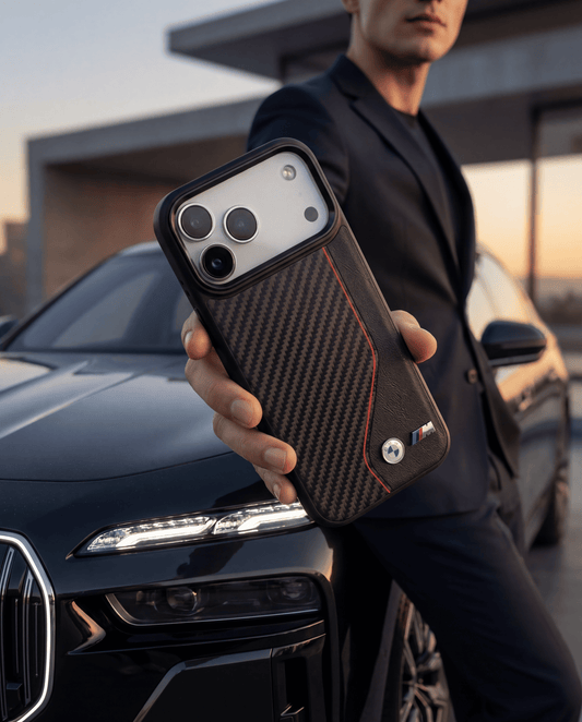 Funda BMW M Series MagSafe Roja con Textura de Fibra de Carbono para iPhone 17 Pro Max | Case Original de Lujo